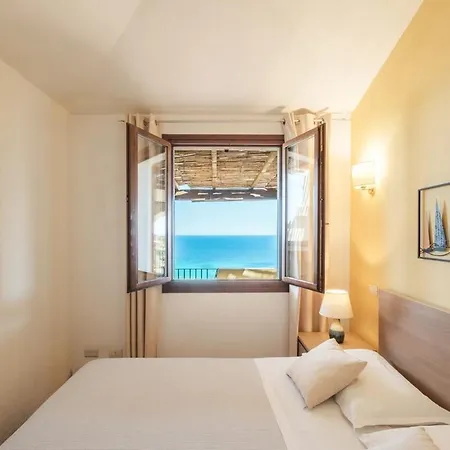 Apartment Panoramic View- Beautiful With Veranda, Wifi, Bbq Costa Rei
