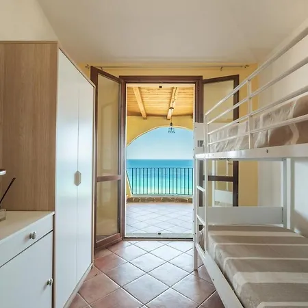 Panoramic View- Beautiful With Veranda, Wifi, Bbq Apartment
