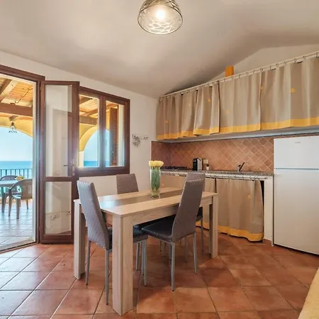 Apartment Panoramic View- Beautiful With Veranda, Wifi, Bbq